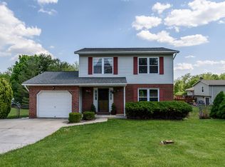 635 Uniontown Rd, Westminster, MD 21158