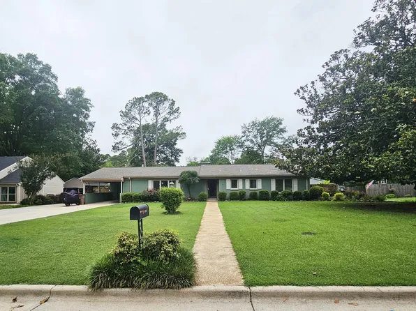 2321 Springdale Rd SE, Decatur, AL 35601