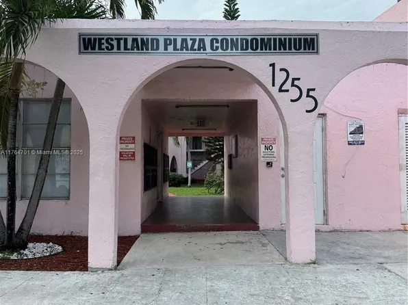 1255 W 53rd St APT 307-3, Hialeah, FL 33012