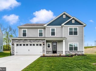 418 Abigail Ave, Waynesboro, PA 17268