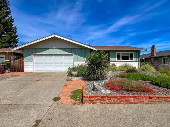 1742 Sequoia St, Napa, CA 94558