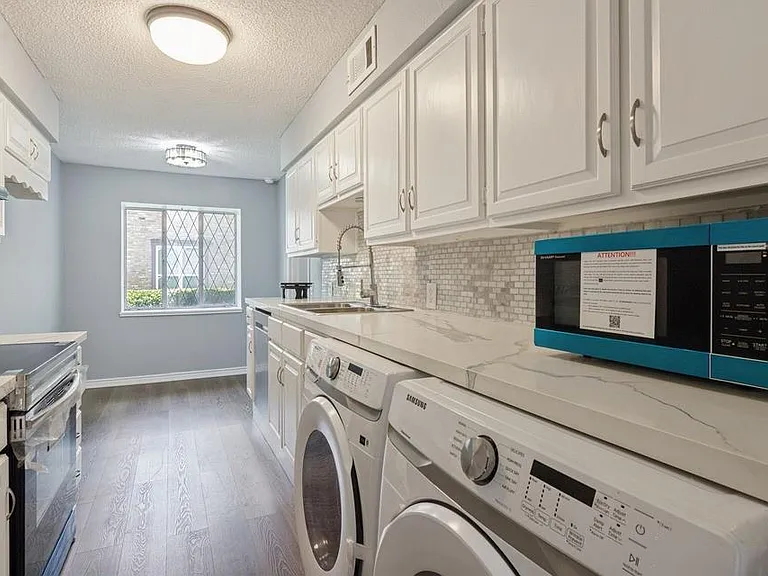 14447 Misty Meadow Ln — Photo 6