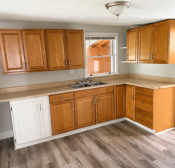 100 Lancaster St #2 — Photo 6