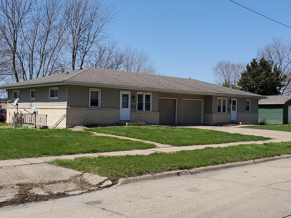 1st image of 906 SE Belmont Dr #906