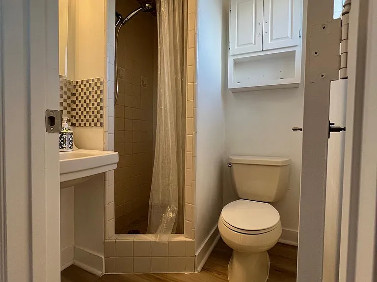324 Stanford St — Photo 11
