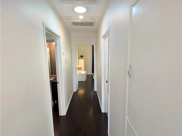 2828 Henrietta Ave — Photo 22