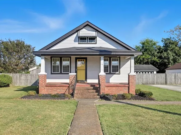 1114 Willow Ave, Chesapeake, VA 23325