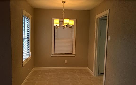3rd image of 2629 Frazier Ave