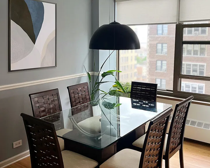 360 W Wellington Ave #13D — Photo 3