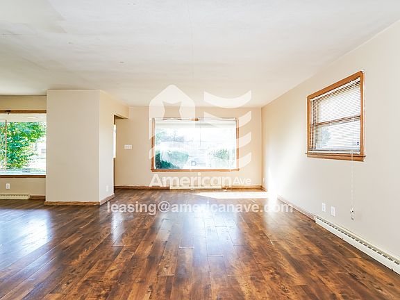 2-Living Room