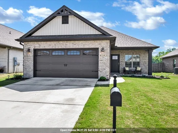 1812 Shadowbrook Ln, Cullman, AL 35055