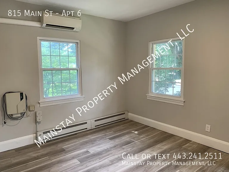 815 Main St #6 — Photo 4