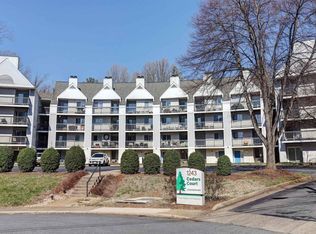 1243 Cedars Ct APT B18, Charlottesville, VA 22903
