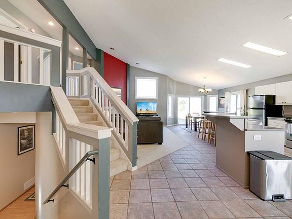 3rd image of 15805 Hyland Pointe Ct