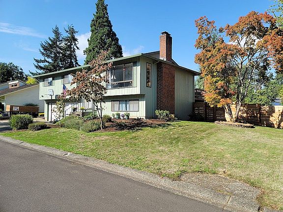 3rd image of 5658 SE Byron Ct
