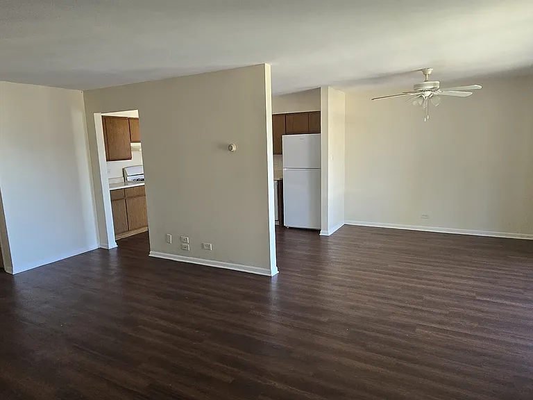 14808 Kenton Ave #3B — Photo 9
