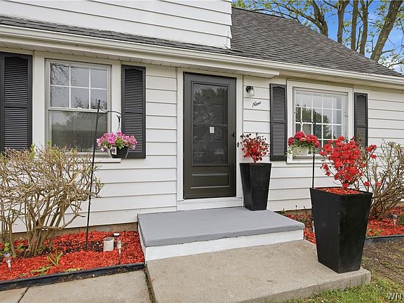 4th image of 9 Willow Ct