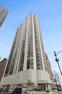 990 N Lake Shore Dr APT 28C, Chicago, IL, 60611