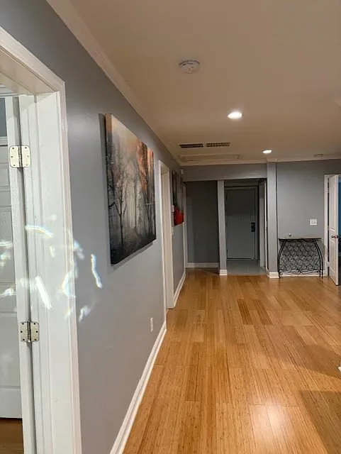 3 bed, 2.0 bath, 1423 sqft, $2,499 — Photo 3