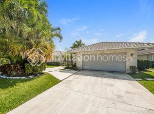 22888 Greenview Ter, Boca Raton, FL 33433