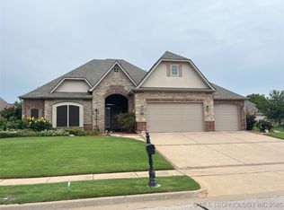 4201 N Maple Pl, Broken Arrow, OK 74012