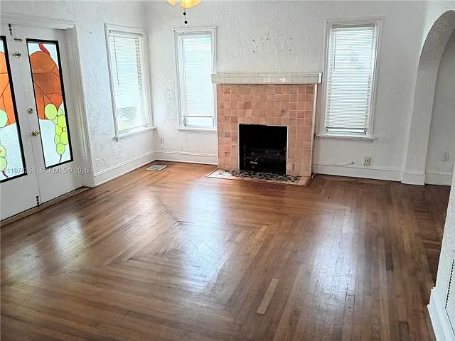 2346 SW 20th St — Photo 3