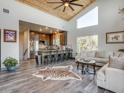 9204 Indian Trl, Rio Vista, TX, 76093