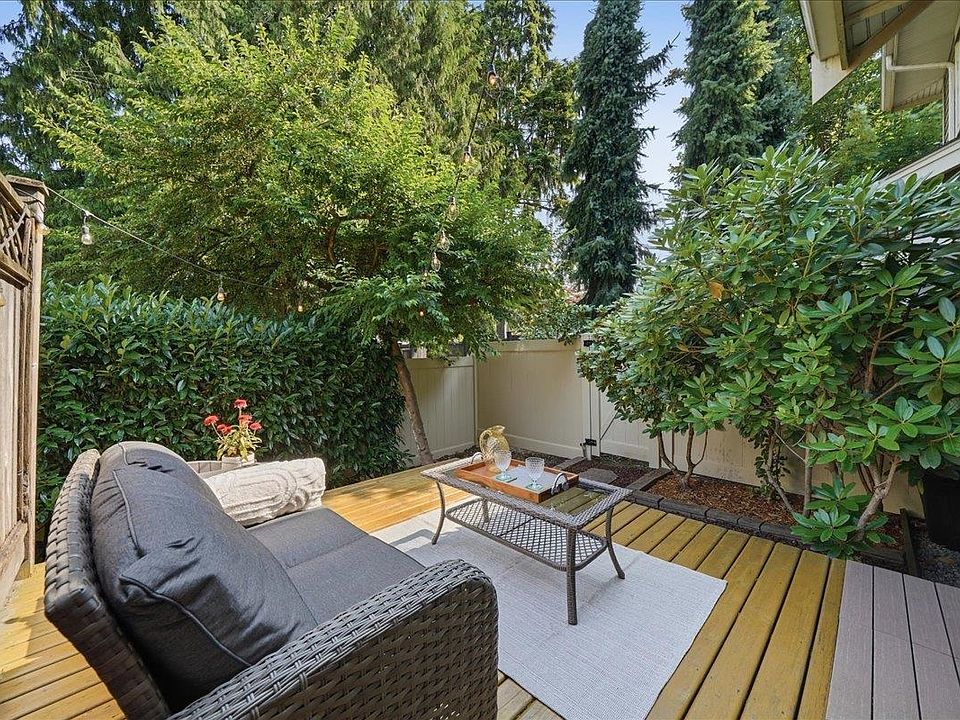 1st image of 621 Langside Ave #19
