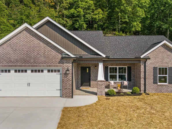 100 Claude Steadman Pl, Clinton, TN 37716
