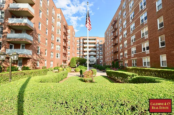 Sold by Calemine & Co. Real Estate | media 19