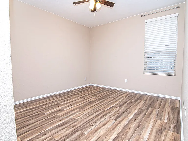 6612 Colony Rd — Photo 12