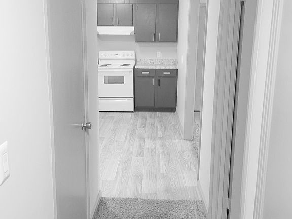 5th image of 2120 Adair Dr #25