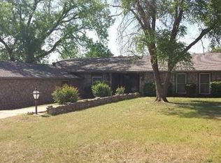 2613 Lost Trail Rd, Edmond, OK 73012