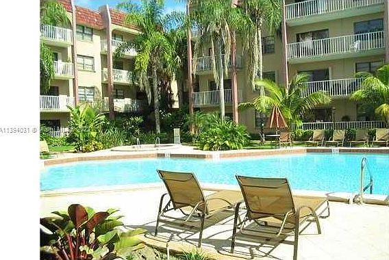 4th image of 9301 SW 92nd Ave APT A220