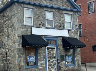 170 Main St, Newmarket, NH 03857