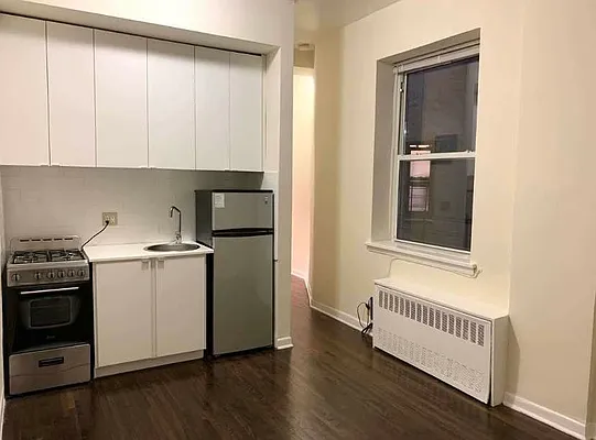 Rented by Mercer Real Estate | media 18