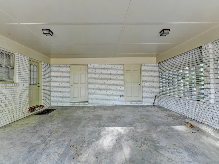 2628 Whitehurst Dr NE — Photo 24