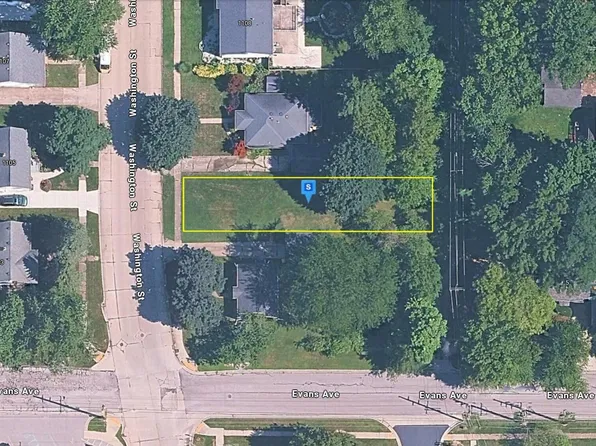 1104 Washington St, Valparaiso, IN 46383
