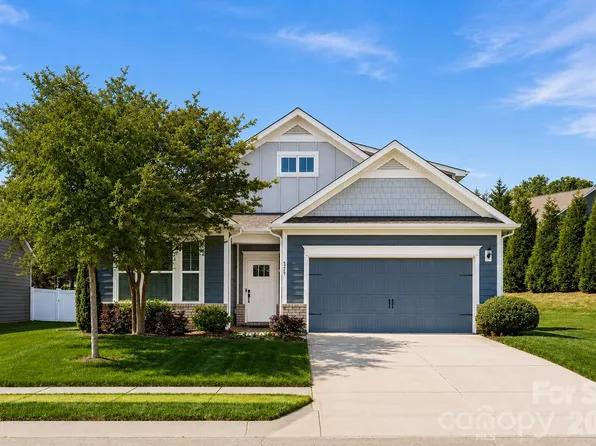 4269 Legacy Dr, Denver, NC 28037