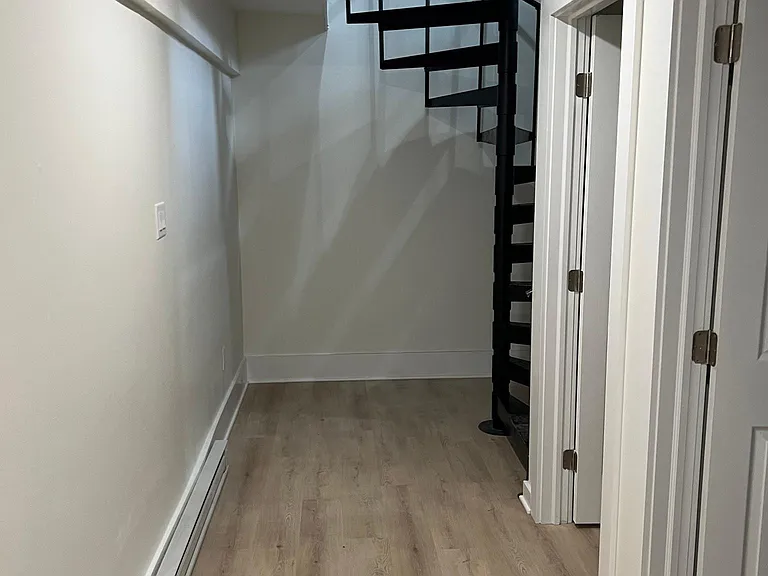 110 Railroad Ave #4 — Photo 13