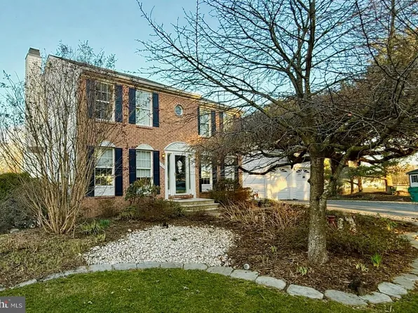 721 Changing Season Rd, Westminster, MD 21157