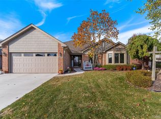 19603 Cornell Dr, Macomb, MI 48044