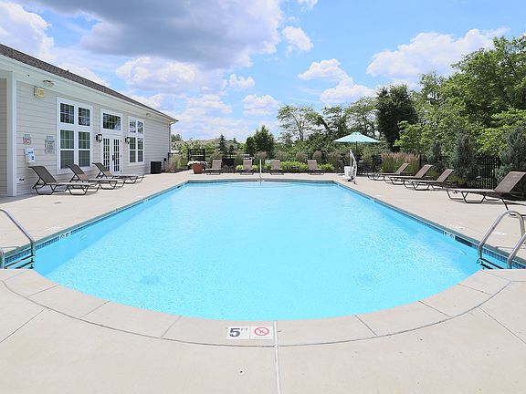 5th image of 2335 Long Vista Ln #2320207