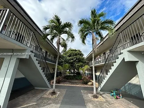 7280 NW 38th St #A2 Photo 1