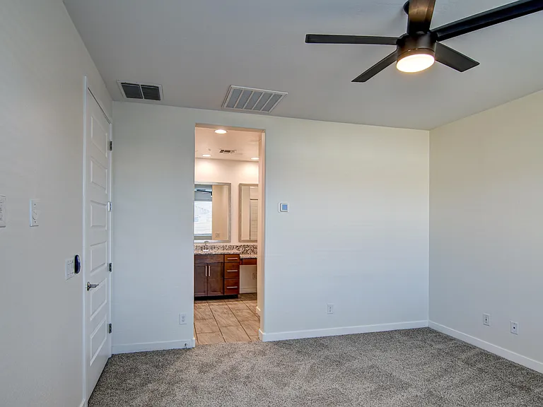 9338 W Heatherbrae Dr — Photo 26