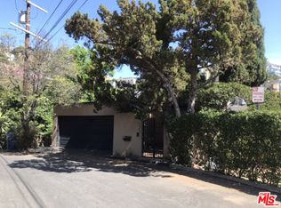 1592 Viewsite Dr, Los Angeles, CA 90069