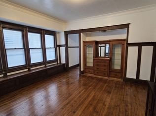3621 N 15th St, Milwaukee, WI 53206