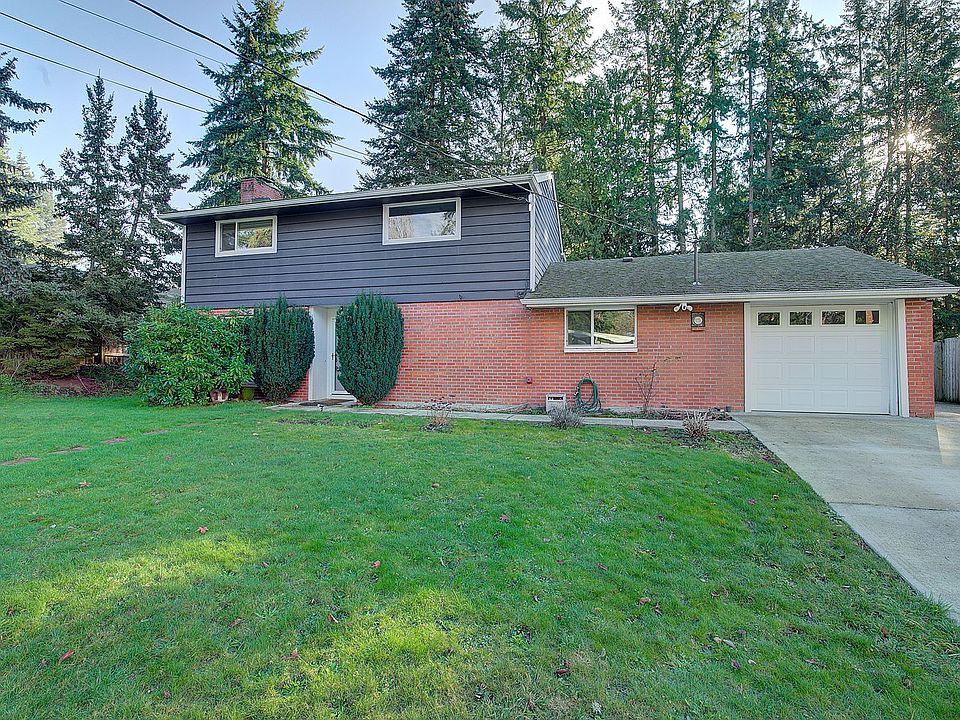 1st image of 15723 NE 1st Pl