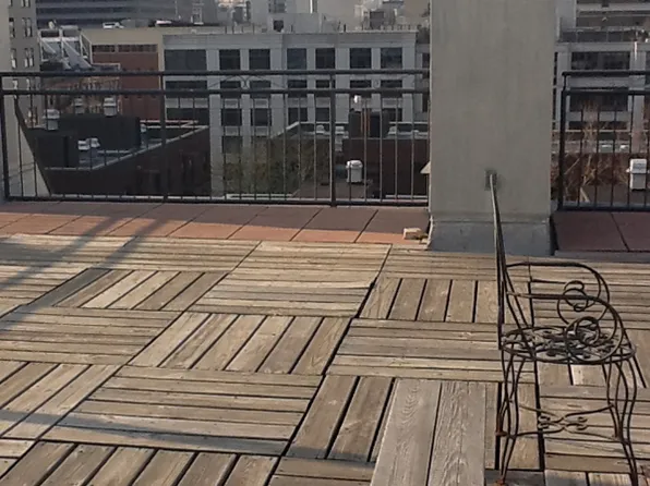 130 Barrow Street image 1 of 1