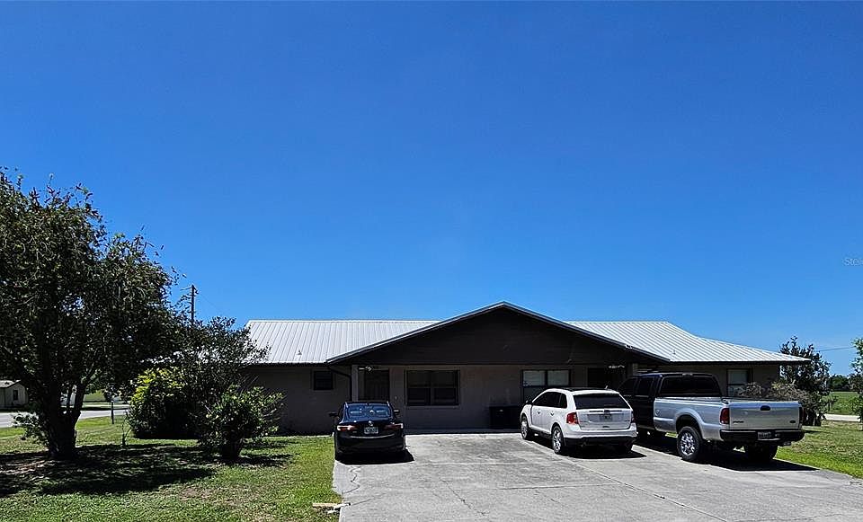 1st image of 3481 NE MASTERS AVENUE